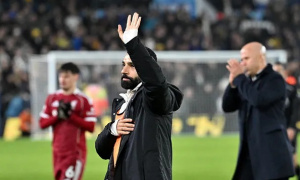 Liverpool tìm kiếm người thay thế Salah: 6 cái tên tiềm năng
