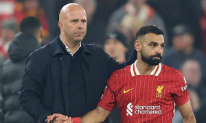 Salah và Slot không phải gốc rễ khiến khủng hoảng Liverpool trầm trọng