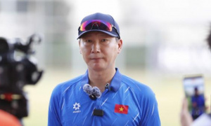 Điểm tin bóng đá Việt Nam 12/12: HLV Kim Sang-sik đặt mục tiêu chung kết; Đình Bắc bị tiền đạo Thái Lan bỏ xa