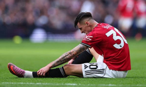 Man Utd: HLV Amorim báo tin dữ về 'bom tấn' 74 triệu bảng