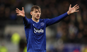 Chelsea đấu Everton, Maresca khen Dewsbury-Hall