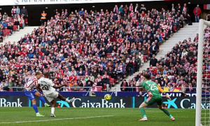 Griezmann tỏa sáng, Atletico hạ Valencia trong trận cầu mãn nhãn