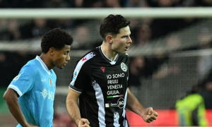 Udinese 1-0 Napoli: Ekkelenkamp tỏa sáng, VAR từ chối hai bàn thắng