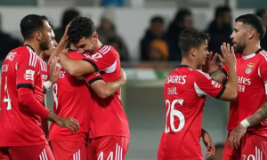 Benfica 4-0 Moreirense: Pavlidis lập hat-trick hoàn hảo cho đội bóng của Mourinho