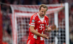 Harry Kane giúp Bayern Munich giữ điểm trước Mainz, chạm mốc 50 bàn thắng