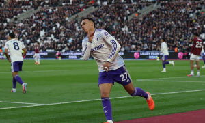 Morgan Rogers giúp Aston Villa thắng West Ham, gây áp lực lên Jude Bellingham