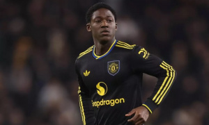 12 đội bóng quan tâm, Kobbie Mainoo ưu tiên Napoli