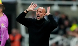 Bernardo Silva giải thích về những hành động bên đường pitch của Pep Guardiola