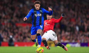 Tavernier tin Bournemouth hoàn toàn có thể hạ gục Man United