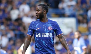 Leeds United 'nhắm' Raheem Sterling, thương vụ tháng Giêng sắp thành hiện thực