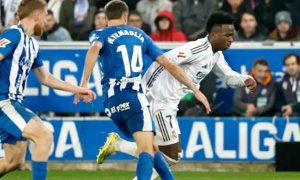 La Liga phản hồi tranh cãi Vinicius Junior, VAR không can thiệp