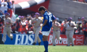 Ký ức World Cup 1994: Bóng lưng cô độc của 'đuôi ngựa thần thánh' và mùa hè Pasadena nghiệt ngã