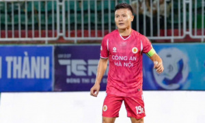 Quang Hải 'đi bão' mừng U22 Việt Nam vô địch SEA Games 33