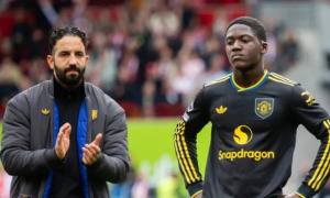 MU trước ngã rẽ chiến thuật: Amorim buộc phải phá bỏ 3-4-2-1 quen thuộc