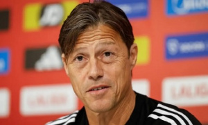 La Liga: HLV Sevilla ca ngợi Mbappe và bộ ba siêu sao Real Madrid