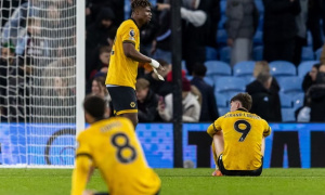 Wolves bên bờ lịch sử tệ nhất Ngoại hạng Anh sau 16 vòng