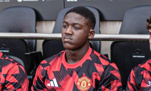 Mainoo vắng mặt trận gặp Villa do chấn thương