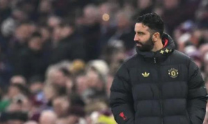 Manchester United thiếu người thay đổi trận đấu, Amorim đối mặt thử thách