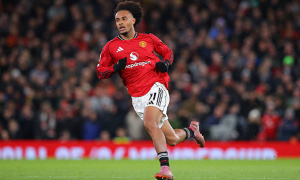 Fabrizio Romano xác nhận: Joshua Zirkzee đàm phán nâng cao rời Man Utd