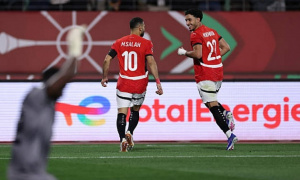 Salah rực sáng xóa tan chỉ trích sau màn ra quân ở AFCON 2025