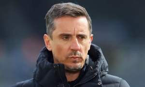 Gary Neville ám ảnh bữa tiệc Giáng sinh khiến ông nhập viện