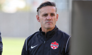4 trợ lý có thể theo chân John Herdman đến tuyển Indonesia