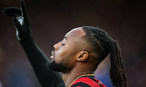 Khi Liverpool tìm thấy 'vũ khí' đẳng cấp hơn Antoine Semenyo