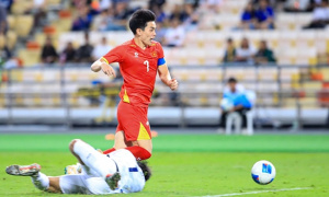 U23 Việt Nam sang Qatar, Đình Bắc lỡ hẹn lễ Quả bóng vàng