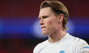 Scott McTominay tính trở lại Ngoại hạng Anh sau mùa giải bùng nổ ở Napoli