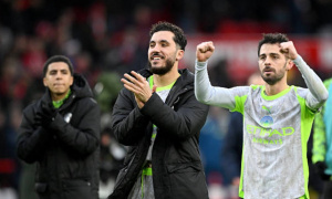 Rayan Cherki khiêm tốn sau trận Forest, nói ghi bàn là nhiệm vụ của Haaland