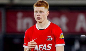 Real quan tâm, Kees Smit “bật đèn xanh” rời AZ với giá 30 triệu euro