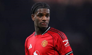 Ayden Heaven bày tỏ lòng biết ơn với Ruben Amorim tại MU