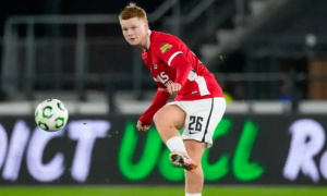 Hai đội bóng Ngoại hạng Anh tranh Kees Smit với Real Madrid