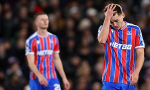 Palace kết thúc năm 2025 trong âu lo, Glasner đối mặt thách thức