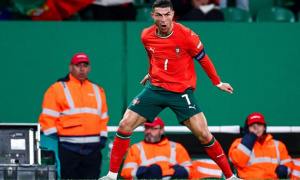 Ronaldo ca ngợi Djokovic: Tấm gương nỗ lực và bền bỉ