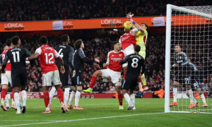 Aston Villa bất bình với bàn mở tỷ số của Arsenal