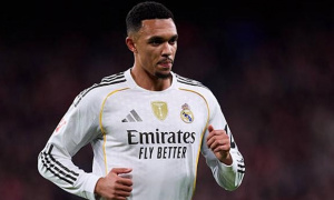 Tin đồn chuyển nhượng tối 31/12: MU nhắm Alexander-Arnold; Real tính đổi Vinicius lấy Vitinha