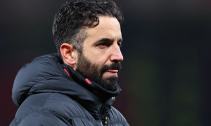 Amorim thừa nhận thế khó với sao trẻ MU