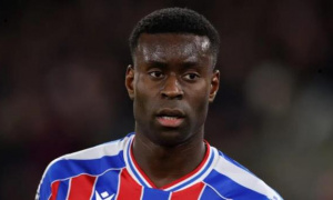 3 hợp đồng miễn phí chất lượng chờ MU kích hoạt tháng Giêng