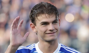 Romano xác nhận Real mua lại Nico Paz, chia tay Alaba