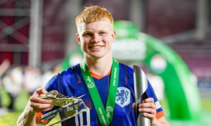 Arsenal nhắm 'Frenkie de Jong mới', giá 65 triệu bảng