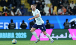 3 trung vệ giá rẻ lý tưởng để Hansi Flick chữa cháy hàng thủ Barca