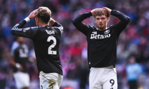 Liverpool chuẩn bị gia hạn với Gravenberch, Elliott mắc kẹt ở Aston Villa