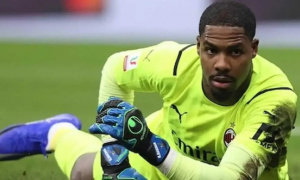 MU săn Maignan giá rẻ dù tuyến giữa bất ổn