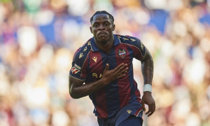 Tottenham săn Etta Eyong thay thế Brennan Johnson