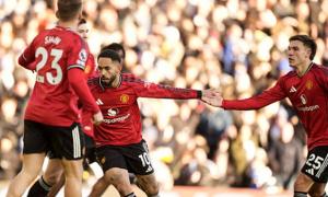 Cunha tỏa sáng giúp Man Utd thoát thua trước Leeds