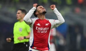 Nwaneri muốn đi nhưng Arsenal kiên quyết giữ