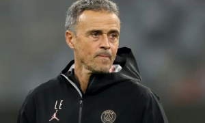 HLV Luis Enrique từ chối hợp đồng trọn đời của PSG