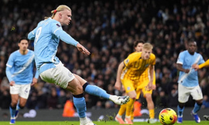 Man City hụt hơi tại Etihad dù Haaland giải cơn khát