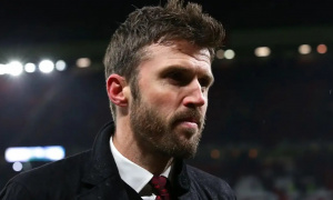 Michael Carrick được 'chọn mặt gửi vàng' để hồi sinh Man United